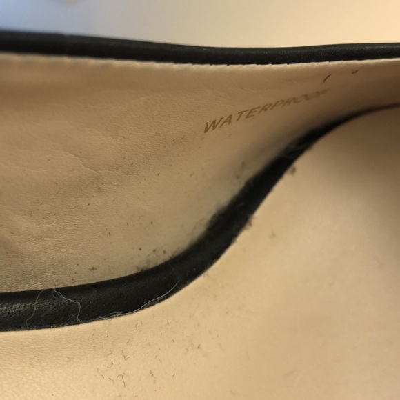 Cole Haan leather pumps - Picture 9 of 10